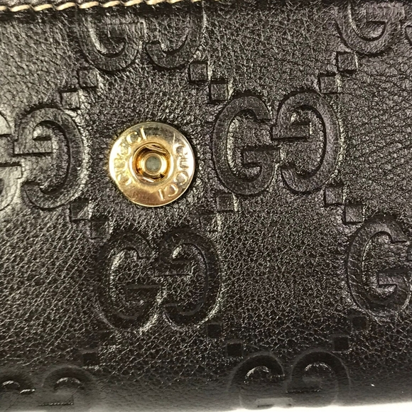 💯 Original GUCCIImprime Monogram GG Pierce 6 Key Case Black - Picture 7 of 16